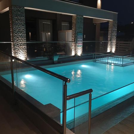 Amalia Deluxe Villas Vrasná Kültér fotó