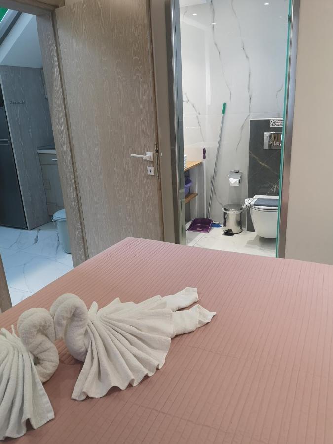 Amalia Deluxe Villas Vrasná Kültér fotó